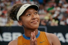 爱游戏体育-大坂直美在巴塞罗那比赛中领先优势明显，出色防守引发热议！