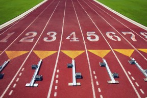 爱游戏在线服务-萨拉赫迎来十五赛季高光表现，DWG球迷沸腾！